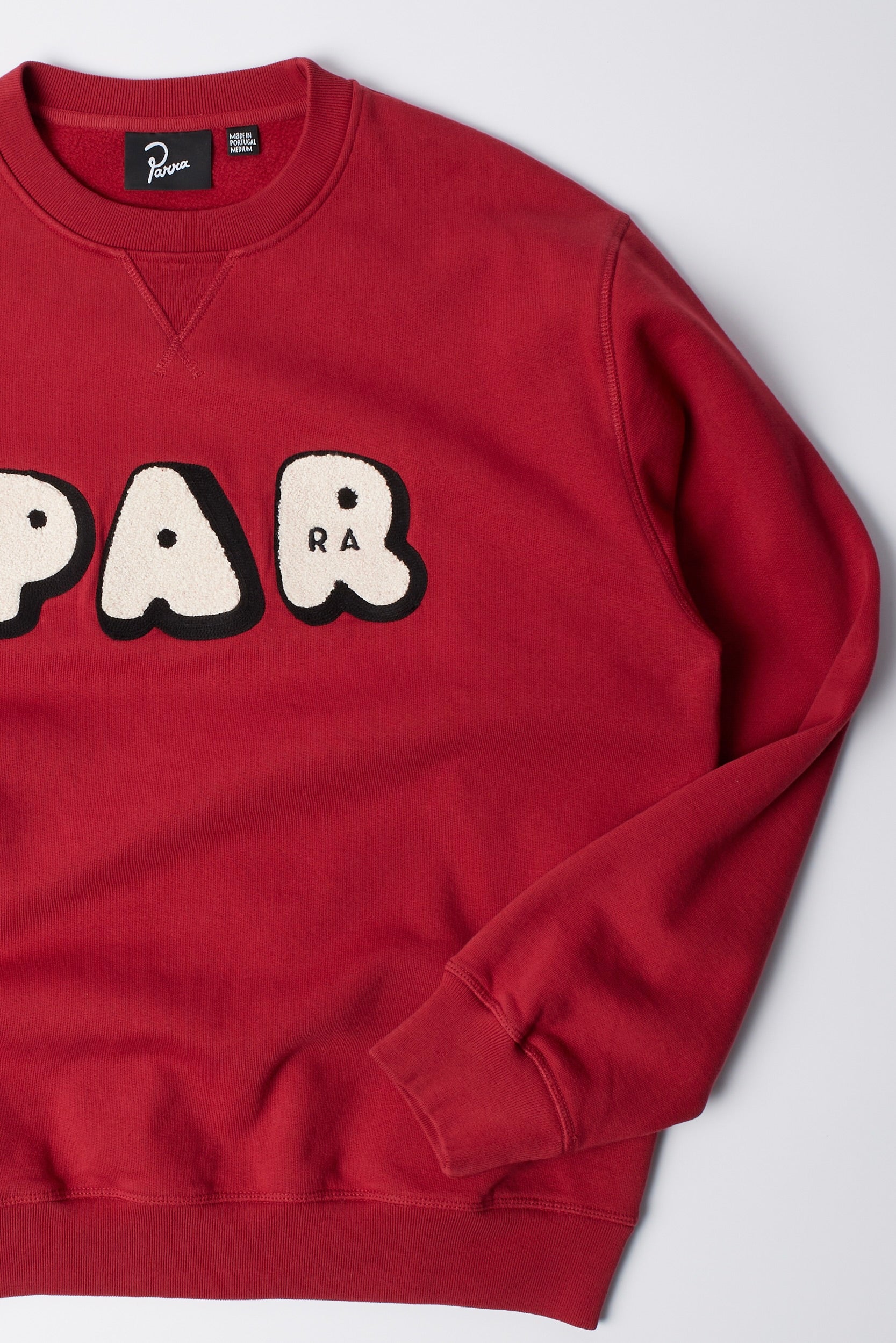 Sweatshirt BY PARRA - Rounded PAR Crew Neck Sweatshirt (Ruby Red)