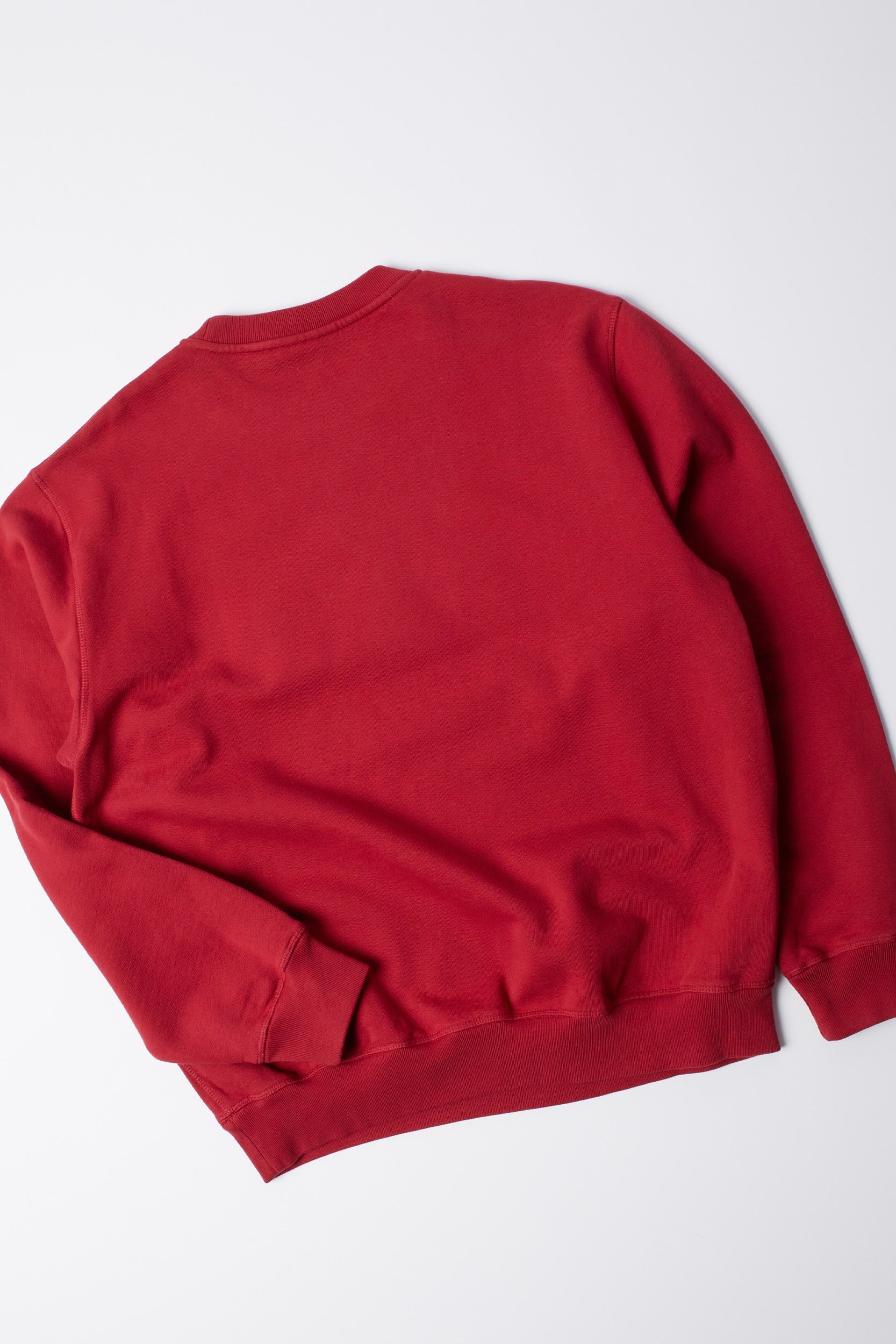 Sweatshirt BY PARRA - Rounded PAR Crew Neck Sweatshirt (Ruby Red)