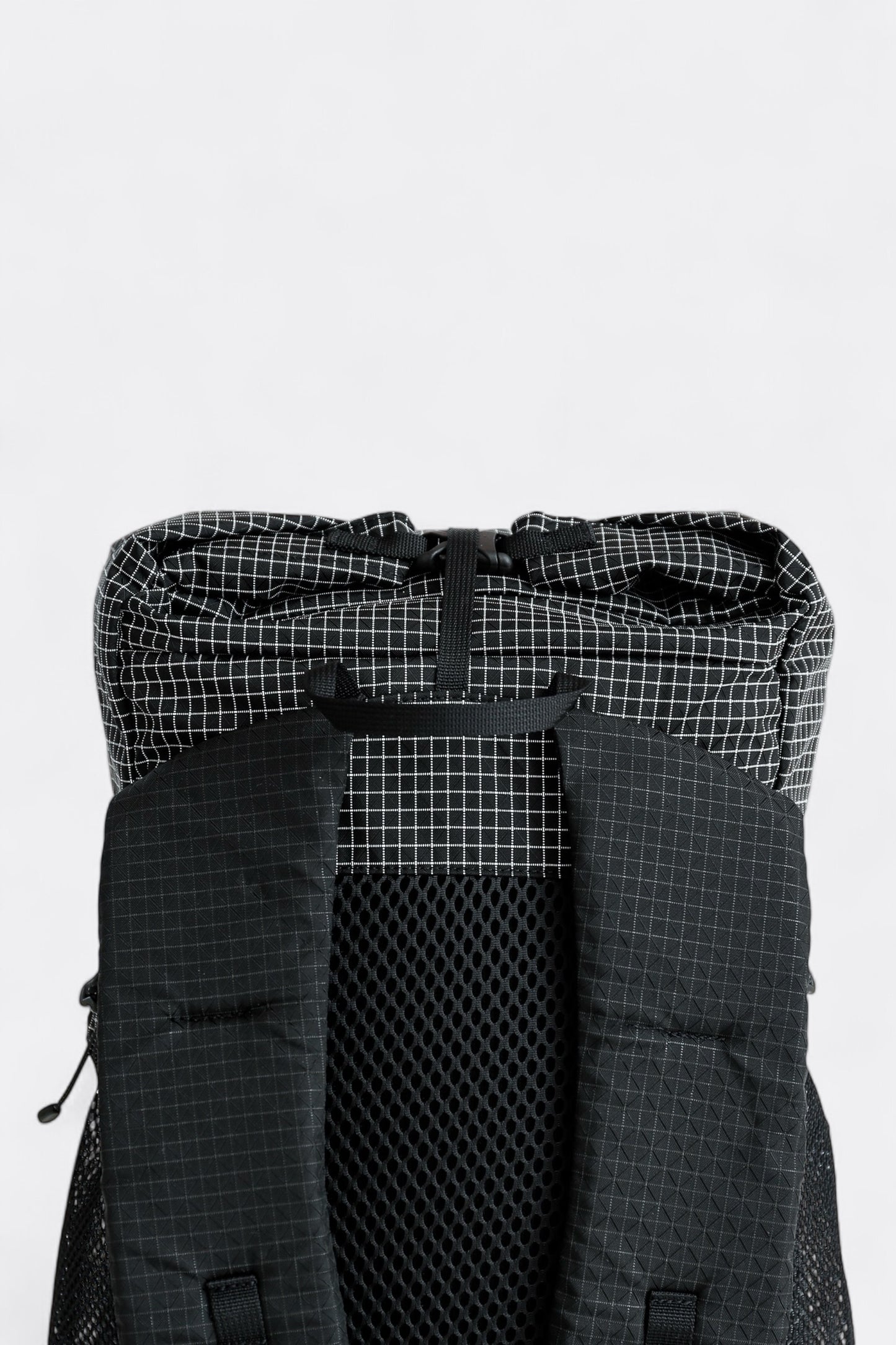 Sac à dos CAYL - Gaya Roll Top  CAYL Grid Mesh (Black)