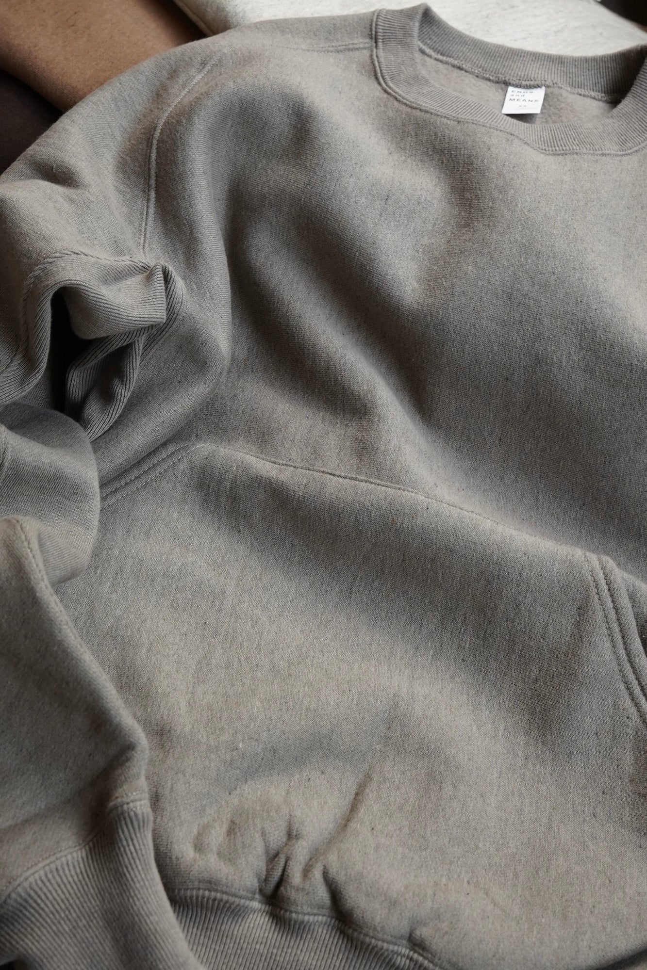 Sweatshirt ENDS AND MEANS - Crew Neck Sweat (Slate Gray)