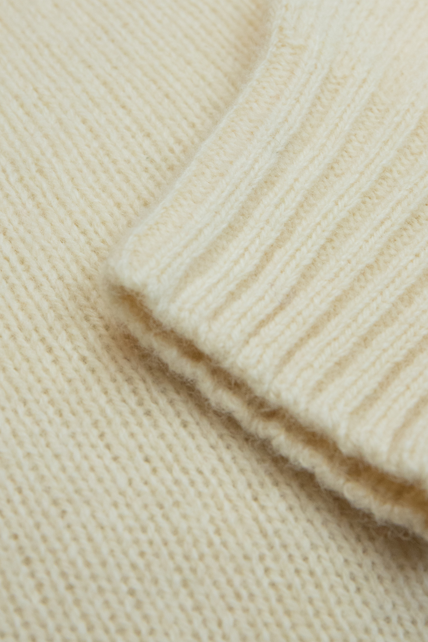 Harley Of Scotland - Pull Shetland Col Rond (Cream)