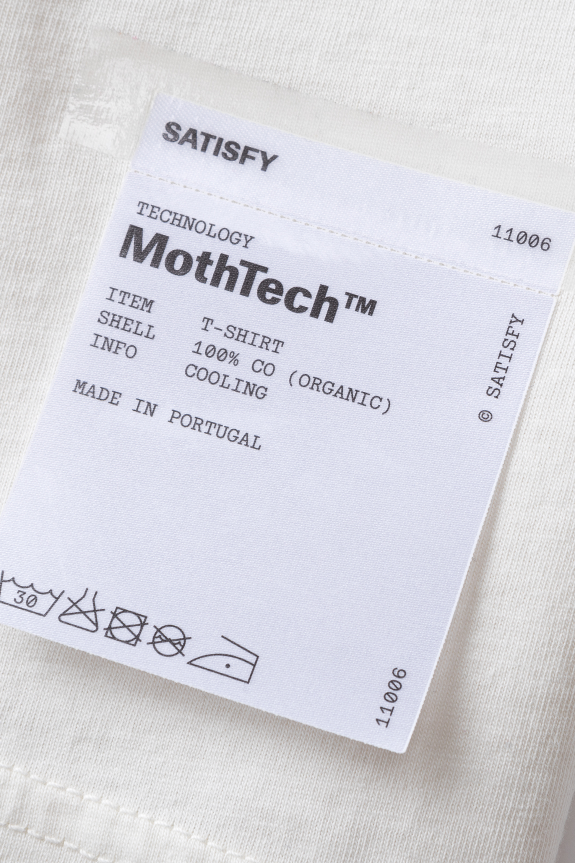 T-Shirt Satisfy - MothTech™ T-Shirt (Off -White)