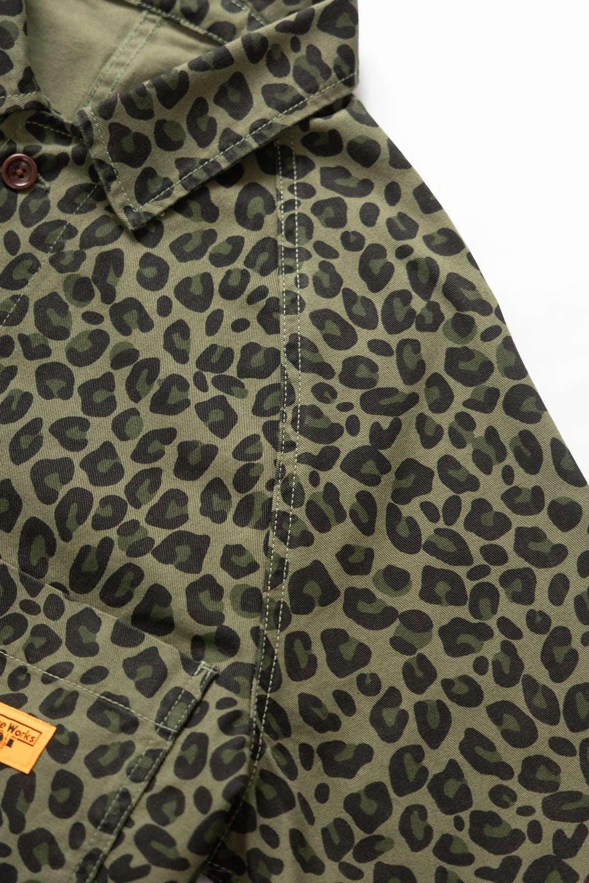 Veste SERVICE WORKS - Patterned Front Of House Jacket (Green Leopard)