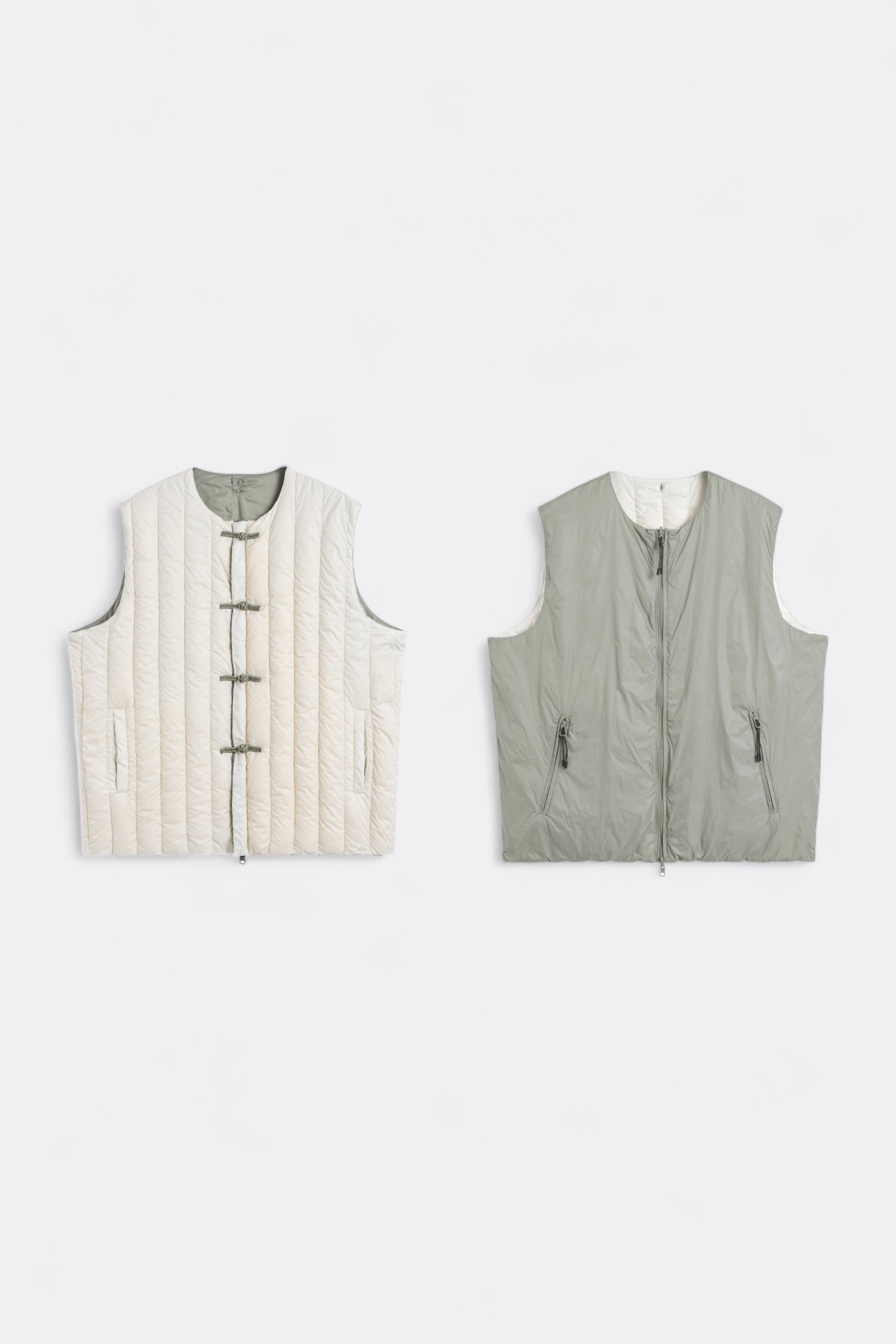 Veste Gilet Taion - Reversible China Button Inner Down Vest (Off White / Sage)